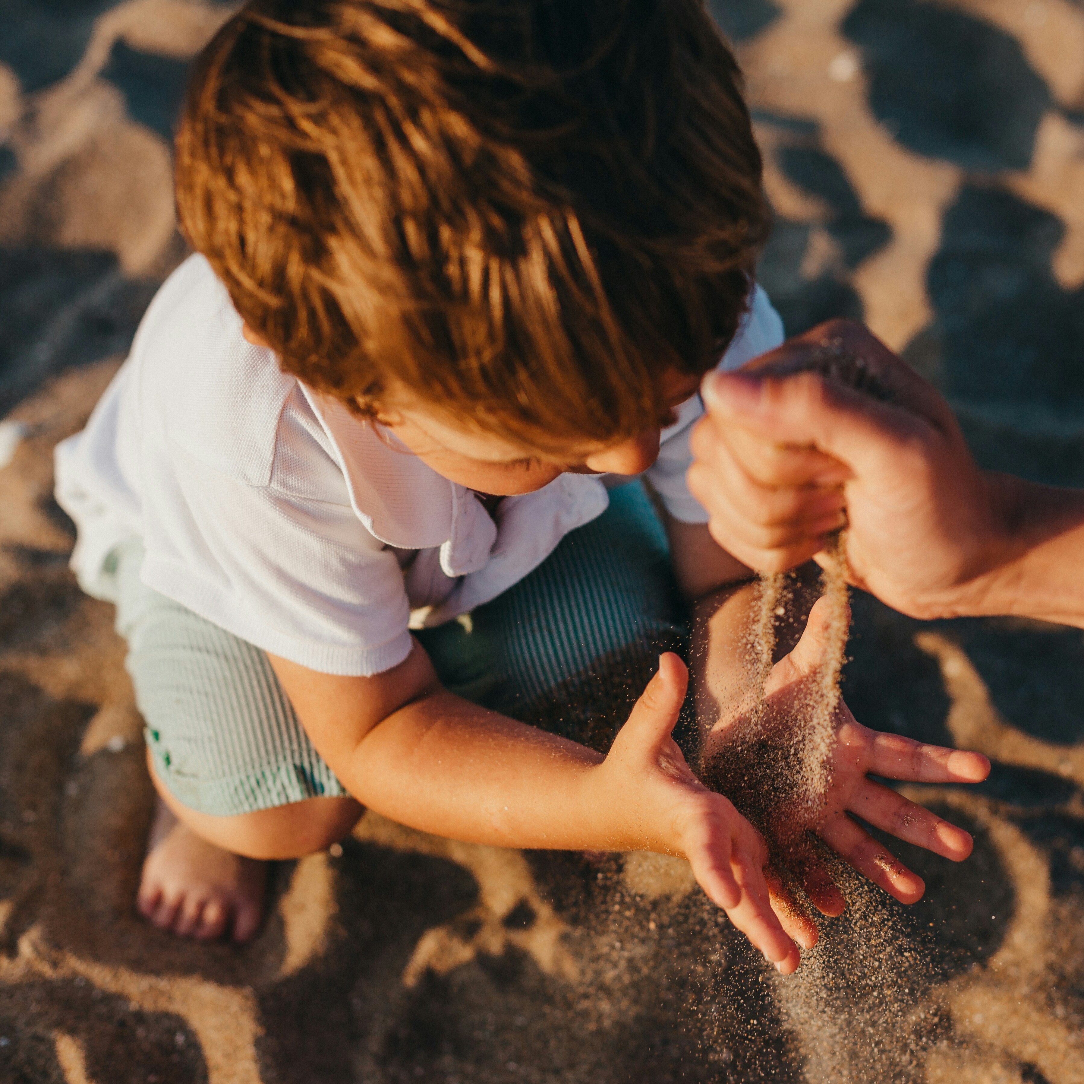 Las mejores manualidades con arena para hacer con niños